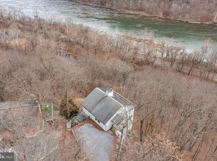86 Old Strider Ln, Harpers Ferry, WV 25425