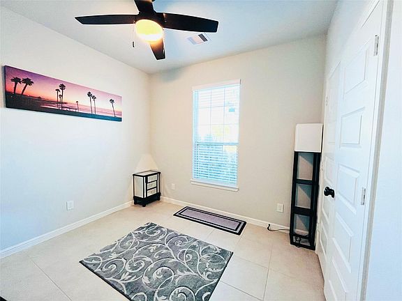 4th image of 8514 Belfast Manor Ln