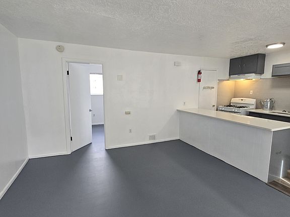 4th image of 358 Pueblo Solano Rd NW APT 8