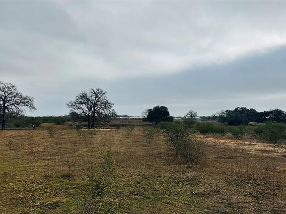 4th image of 957 Johnson Farms Rd