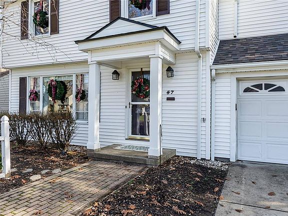4th image of 47 Marion Dr