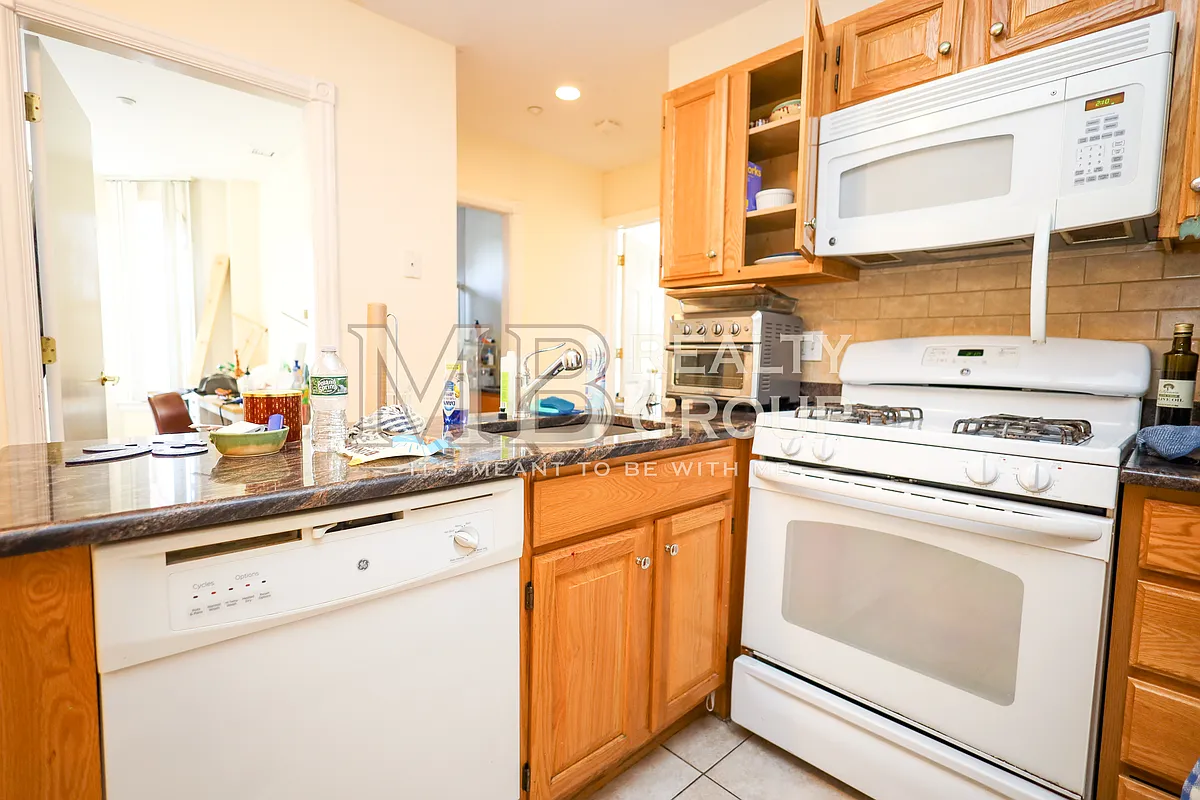 Building Photo - 90 Westland Ave #301