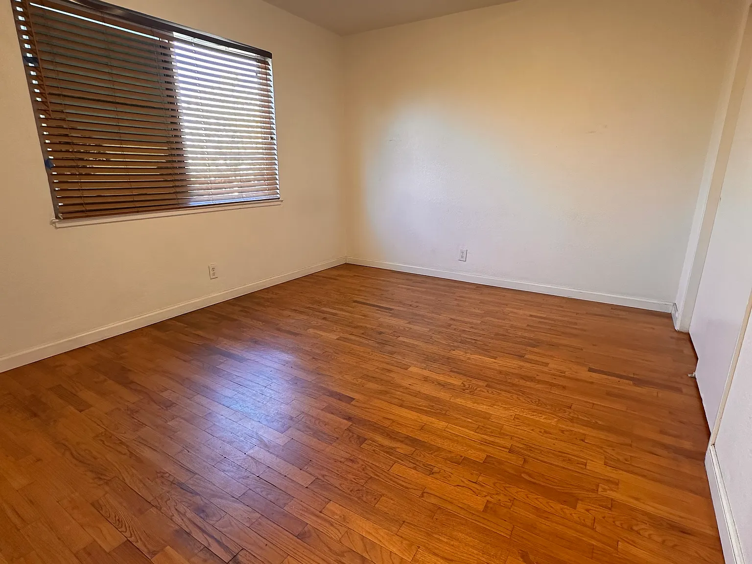 1 bed, 695 sqft, $1,995 — Photo 3