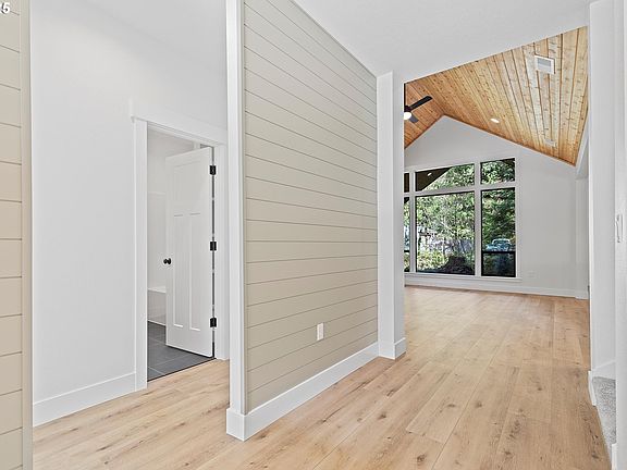 4th image of 24512 E Bright Ave