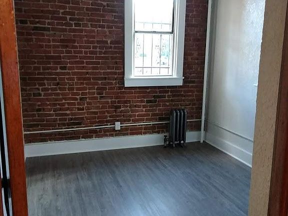 5th image of 156 W 2nd Ave APT 2