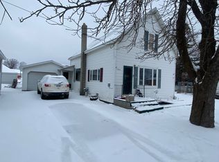 7062 E State St, Posen, MI 49776