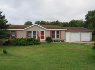 10621 N 12th St, Plainwell, MI 49080