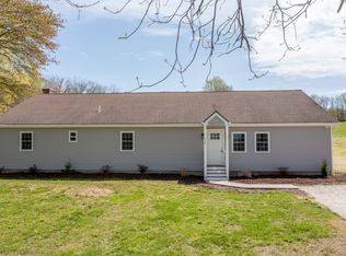 72 Old Canterbury Rd, Hampton, CT 06247