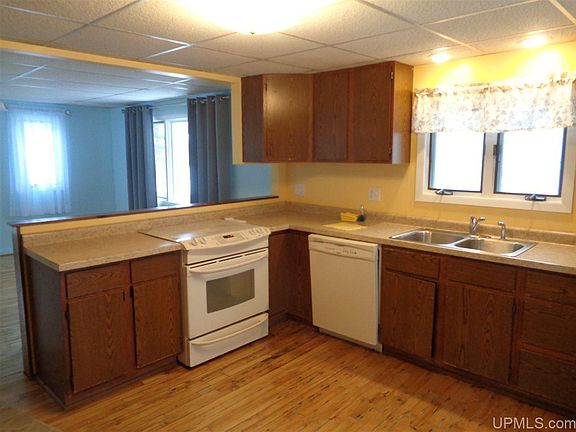 2nd image of 42063 N Hamar St