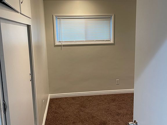 4th image of 17520 Vine St #1