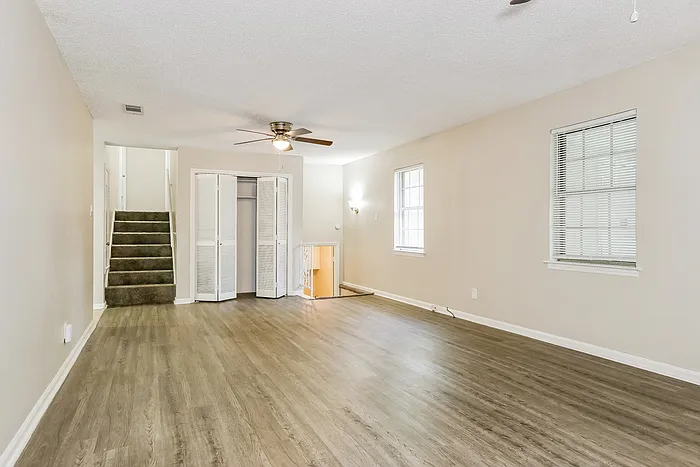 12710 Pleasant View Dr — Photo 6