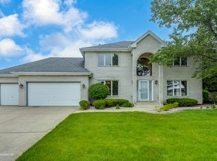 19743 Stonehenge Dr, Mokena, IL 60448