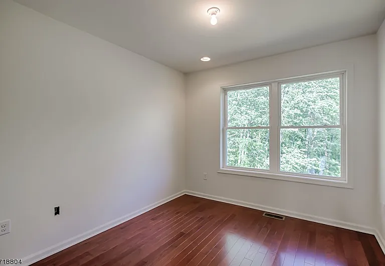 15 Decroce Ct — Photo 16