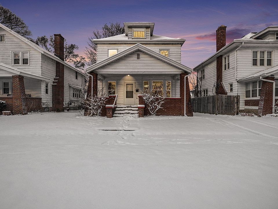 1st image of 2125 Francis Ave SE