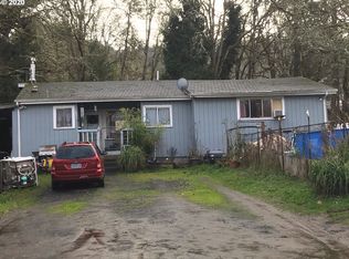 3115 W Woodside Ave, Roseburg, OR 97471