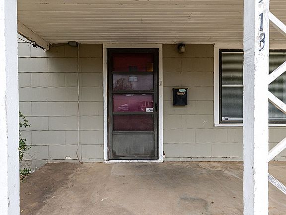 2nd image of 2513 35th St