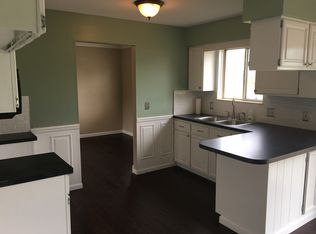 7067 Sharp Rd, Swartz Creek, MI 48473