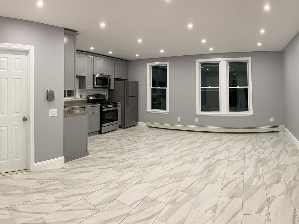 1st image of 1113 Vincent Ave APT 2