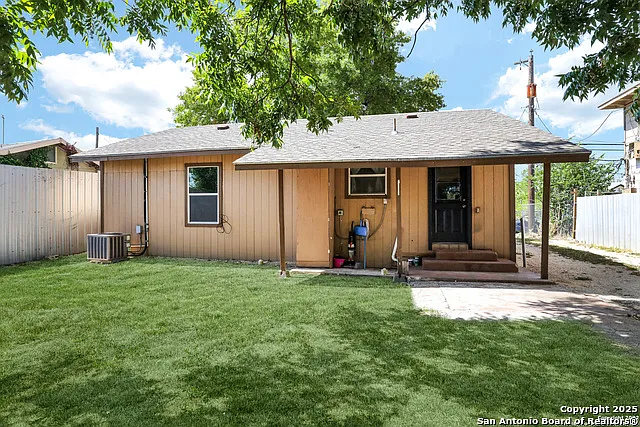 351 Ware Blvd — Photo 15