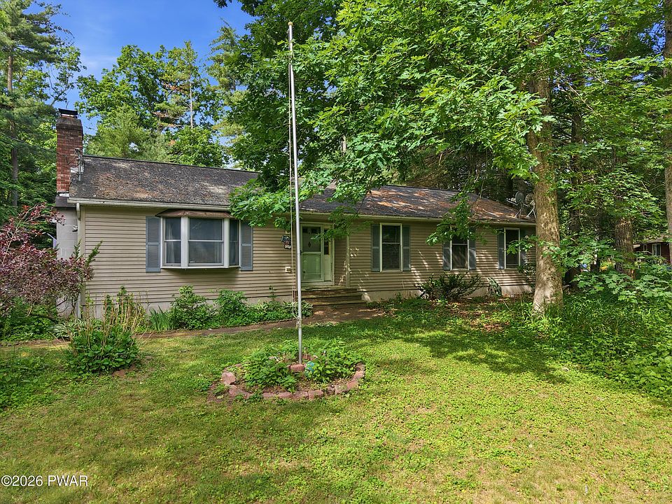1st image of 121 Independence Dr
