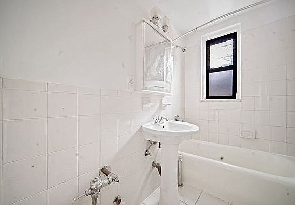 5th image of 39-83 46th St #F2