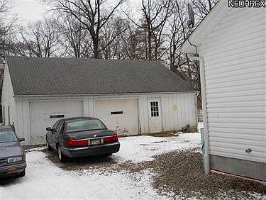 2nd image of 123 Armour Rd