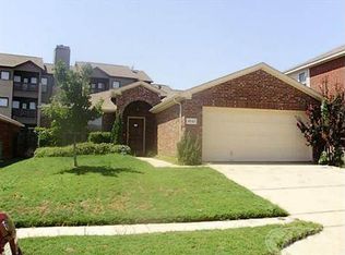 6721 Friendsway Dr, Fort Worth, TX 76137