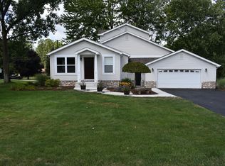 3400 Mildred Ave, Rochester Hills, MI 48309