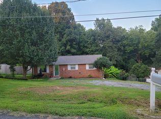 3812 Sedgefield Dr, Conover, NC 28613