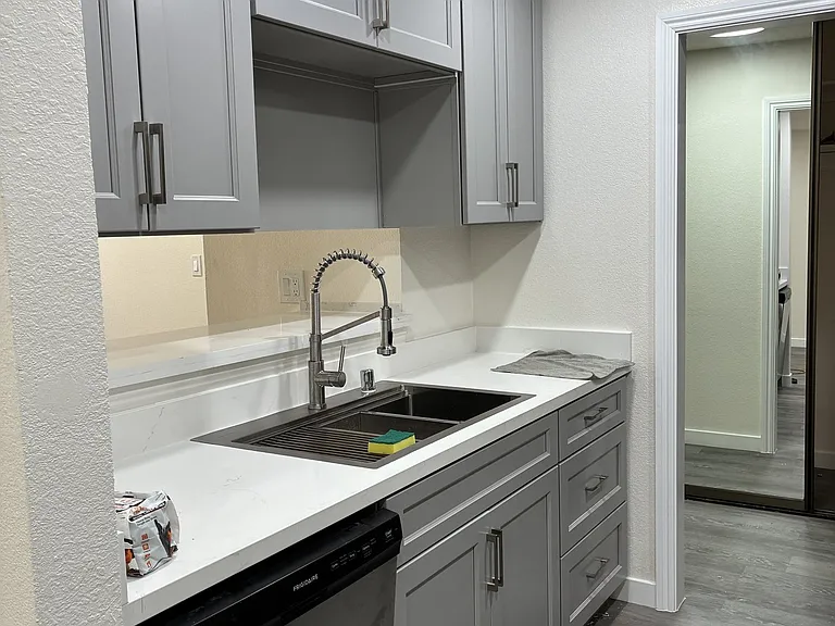 26937 Hayward Blvd #226 — Photo 21