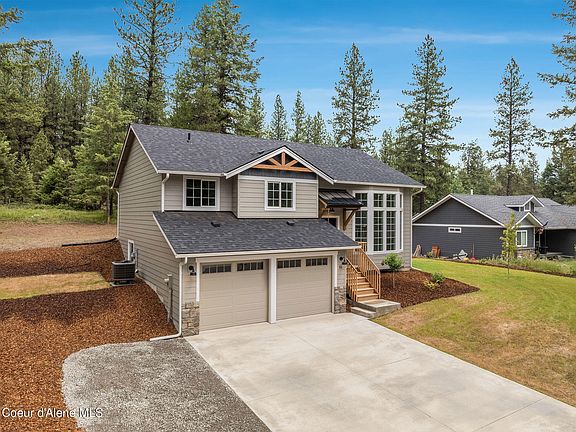 4th image of 81 Parkland Dr