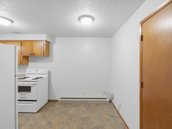 543-Plum Court, 287 College St S #5, Monmouth, OR 97361