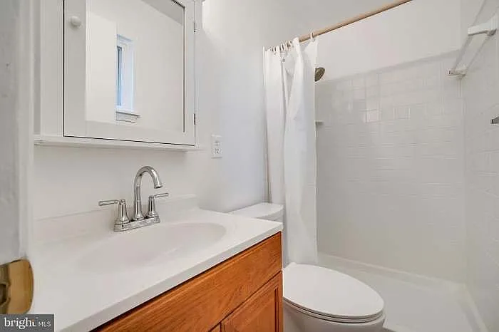 8314 Liberia Ave — Photo 9