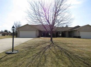 1095 Crosspointe Ct, Wabash, IN 46992