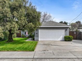1617 4th St, Escalon, CA 95320