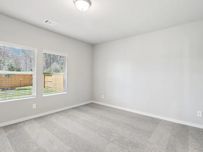 18075 Martin Pines Dr — Photo 15