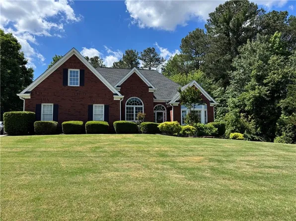 4530 Bogan Gates Dr, Buford, GA 30519