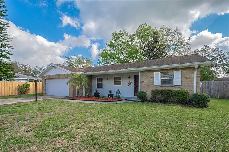 1st image of 2204 Sunnybank Ct