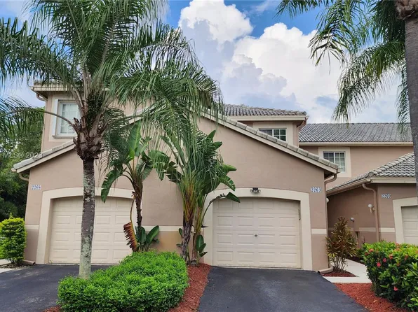 2264 Salerno Cir, Weston, FL 33327