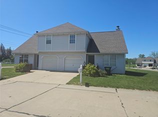17 Ram Ct, Fairview Heights, IL 62208