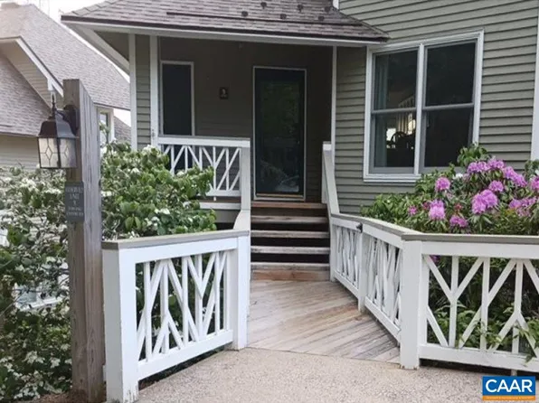 5 Shenandoah Ridge Ct, Roseland, VA 22967