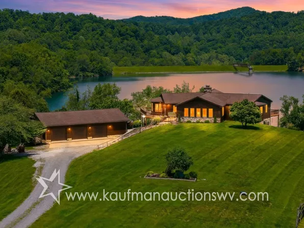 290 Stonecoal Rd, Horner, WV 26372