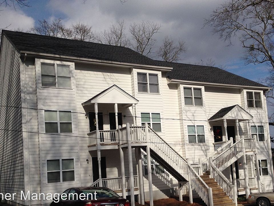 2nd image of 370 S Pope St
