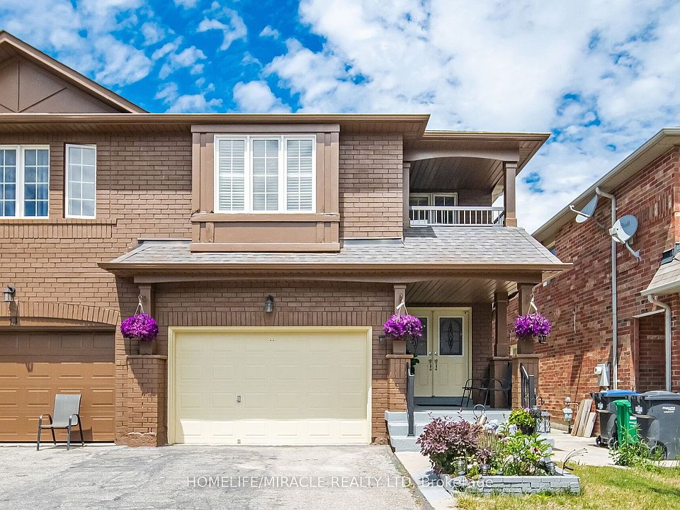 1st image of 16 Capistro St