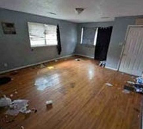 Additional Living Room