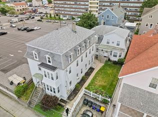 48 Ridge St, Fall River, MA 02721