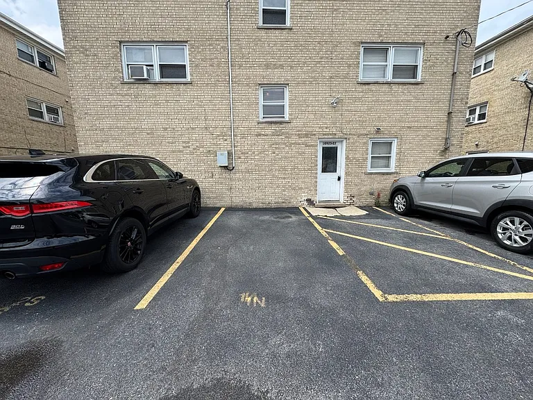 10925 S Keating Ave #1N — Photo 13