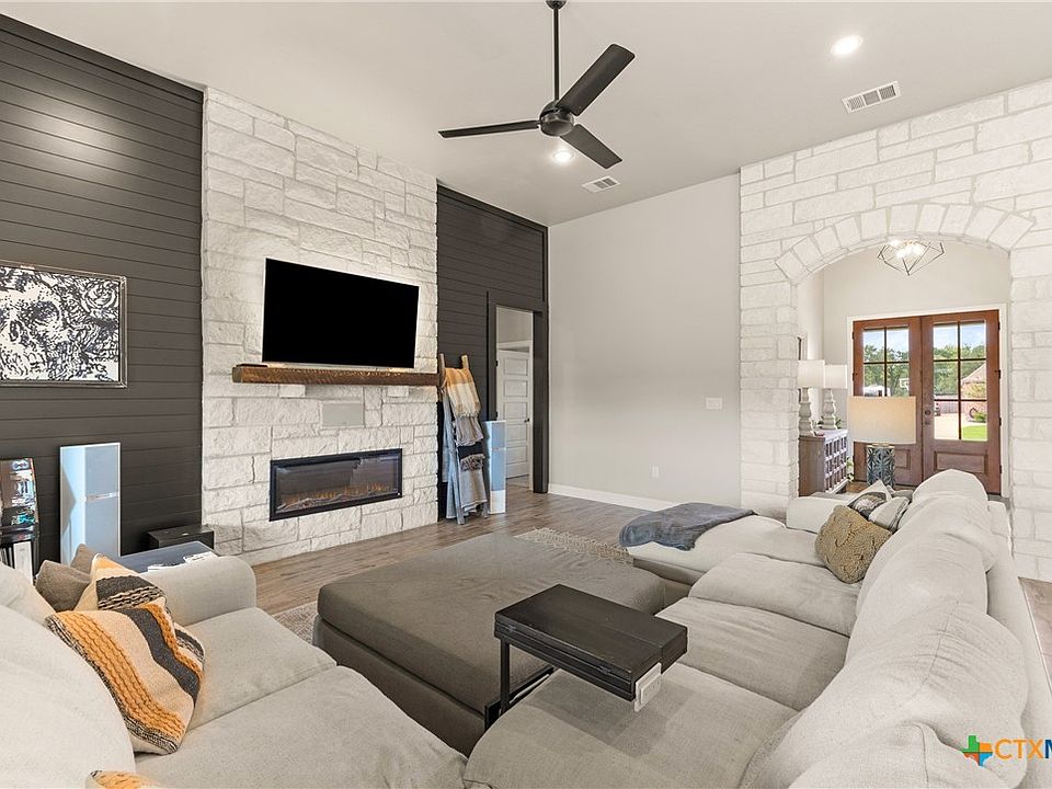 2046 Chalk Mill Xing, Salado, TX 76571 | MLS #614949 | Zillow