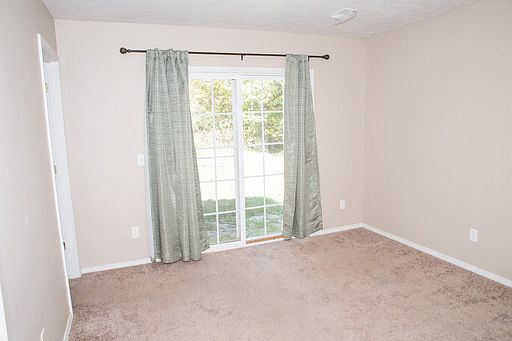 2nd image of 4071 Oakwood