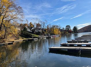 20 Windmill Rd, New Fairfield, CT 06812